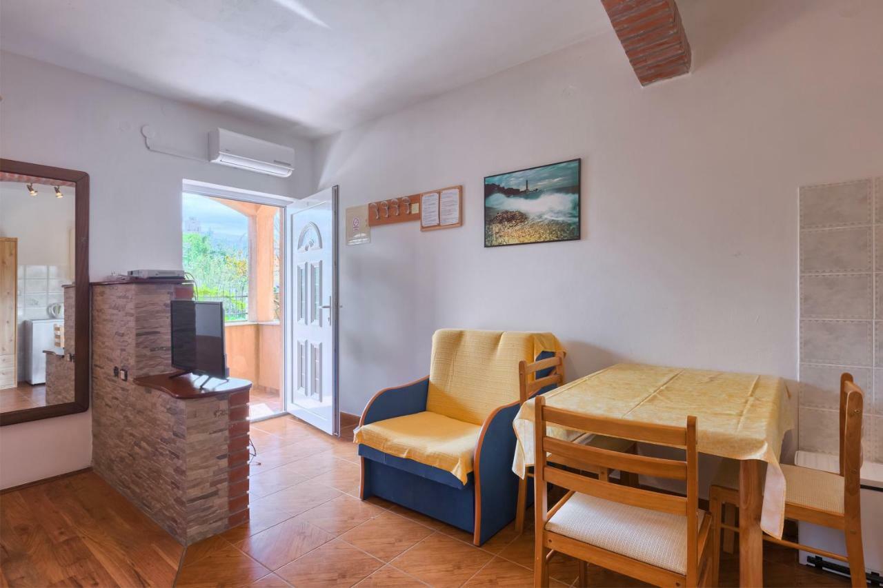 Vila Milla Premantura Exteriér fotografie