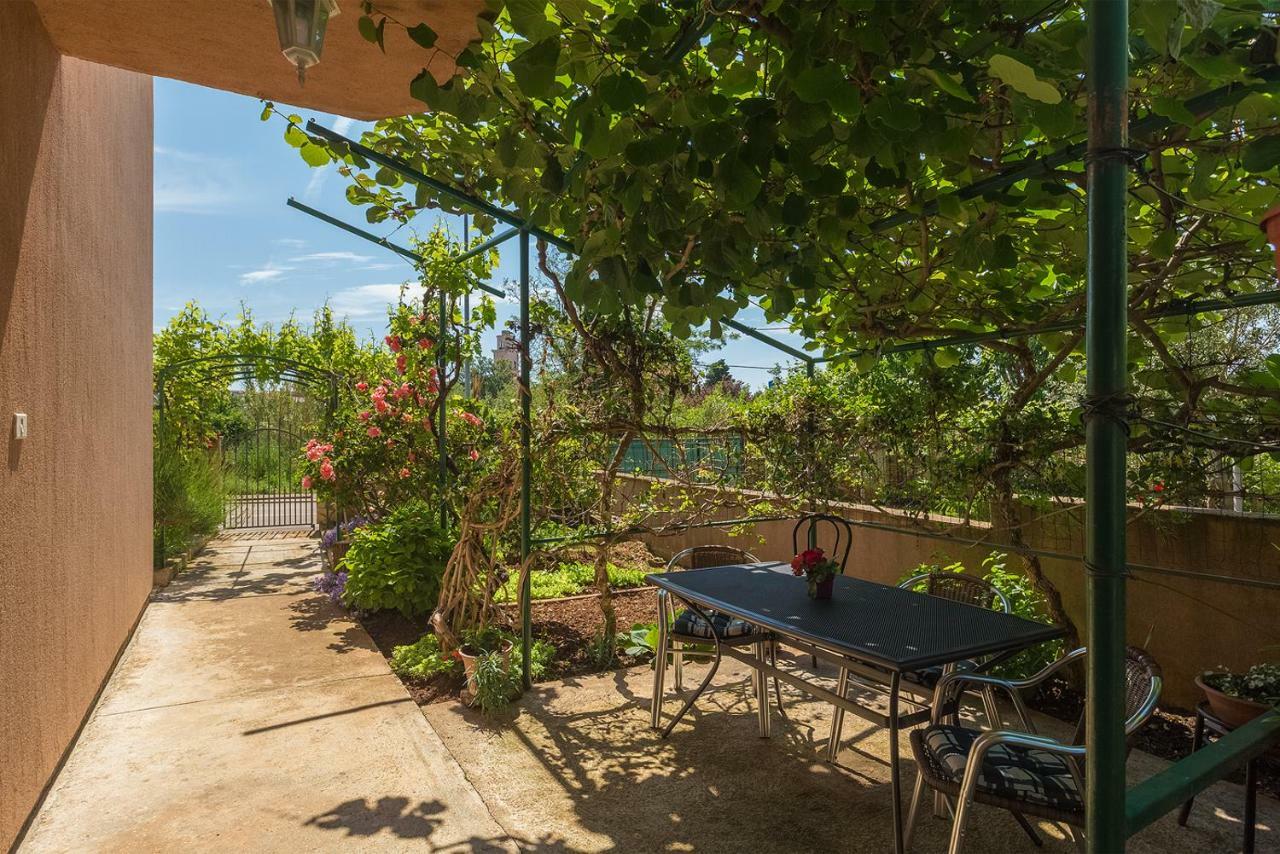 Vila Milla Premantura Exteriér fotografie