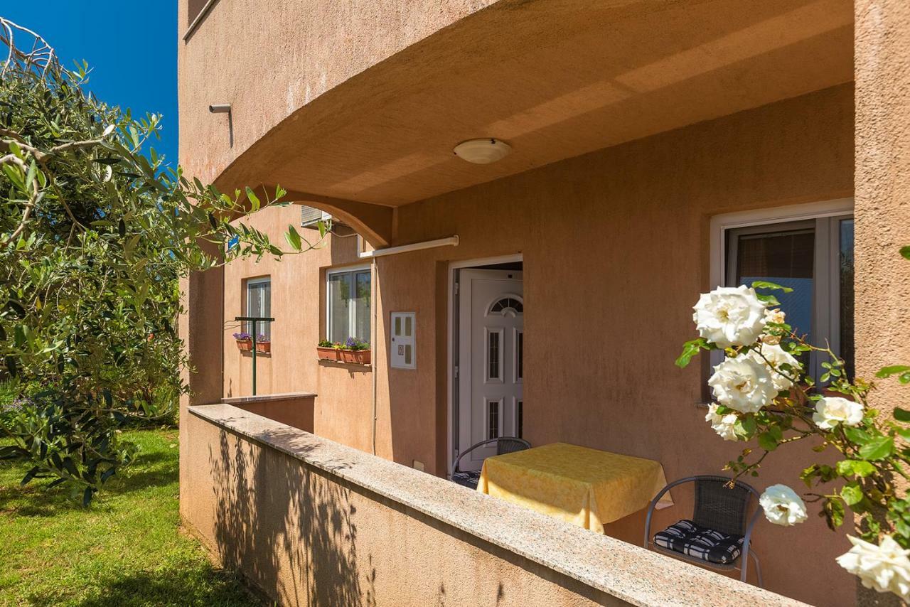 Vila Milla Premantura Exteriér fotografie