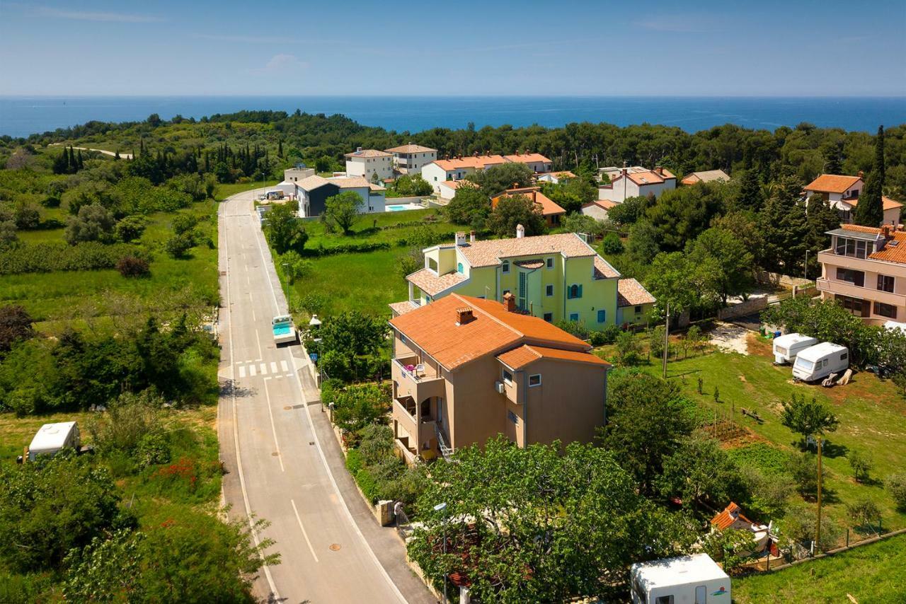 Vila Milla Premantura Exteriér fotografie