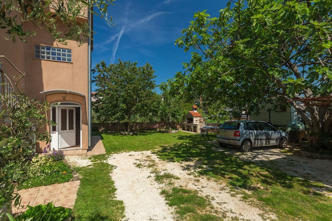 Vila Milla Premantura Exteriér fotografie