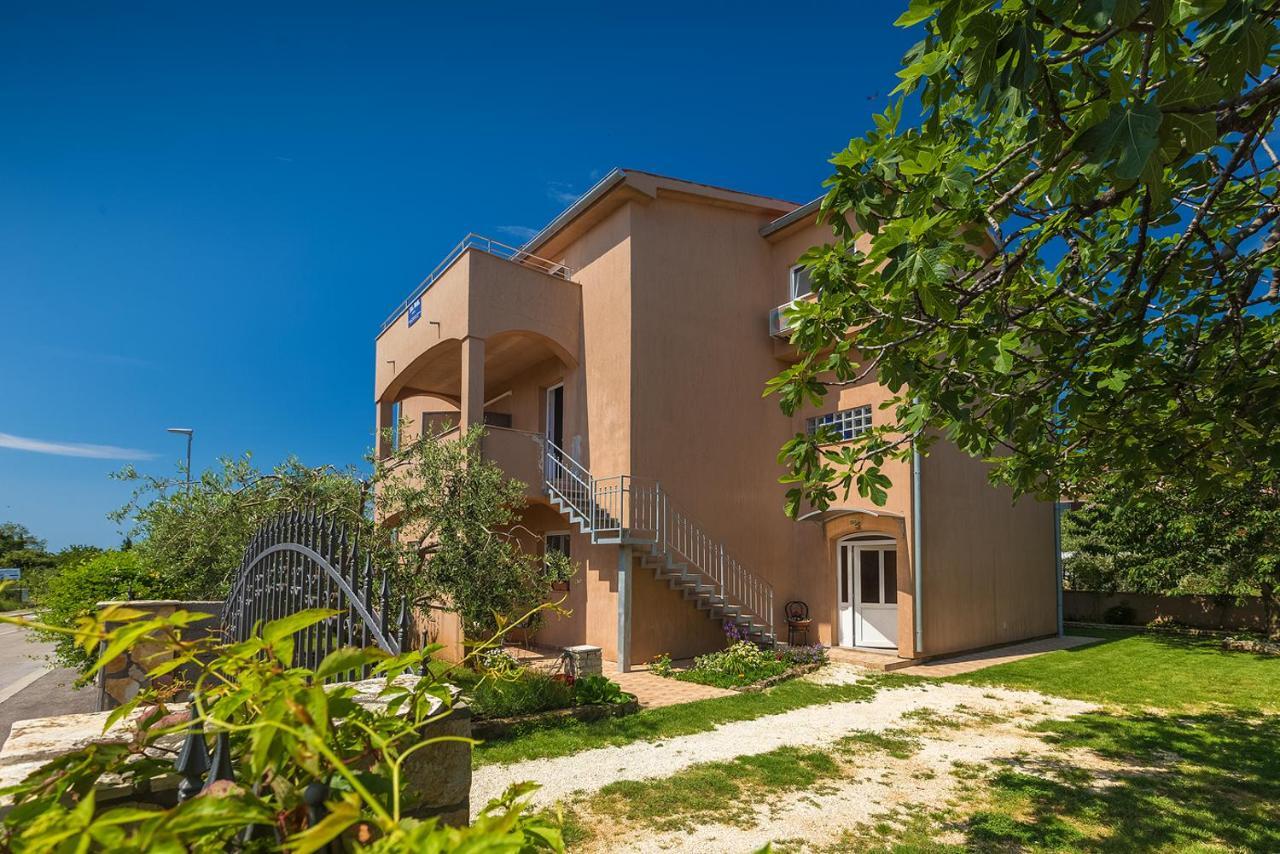 Vila Milla Premantura Exteriér fotografie